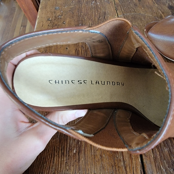 Chinese Laundry Spring/Summer Slingback open Toe Heeled Sandal Tan sz 8.5 - Picture 6 of 10
